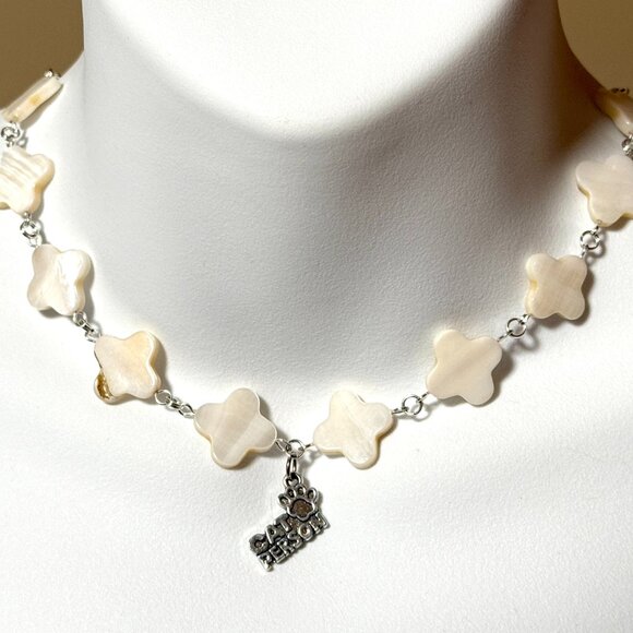 White Mother of Pearl Clover Beaded Short Necklace +Cat Person Paw Print Pendant - Picture 2 of 13